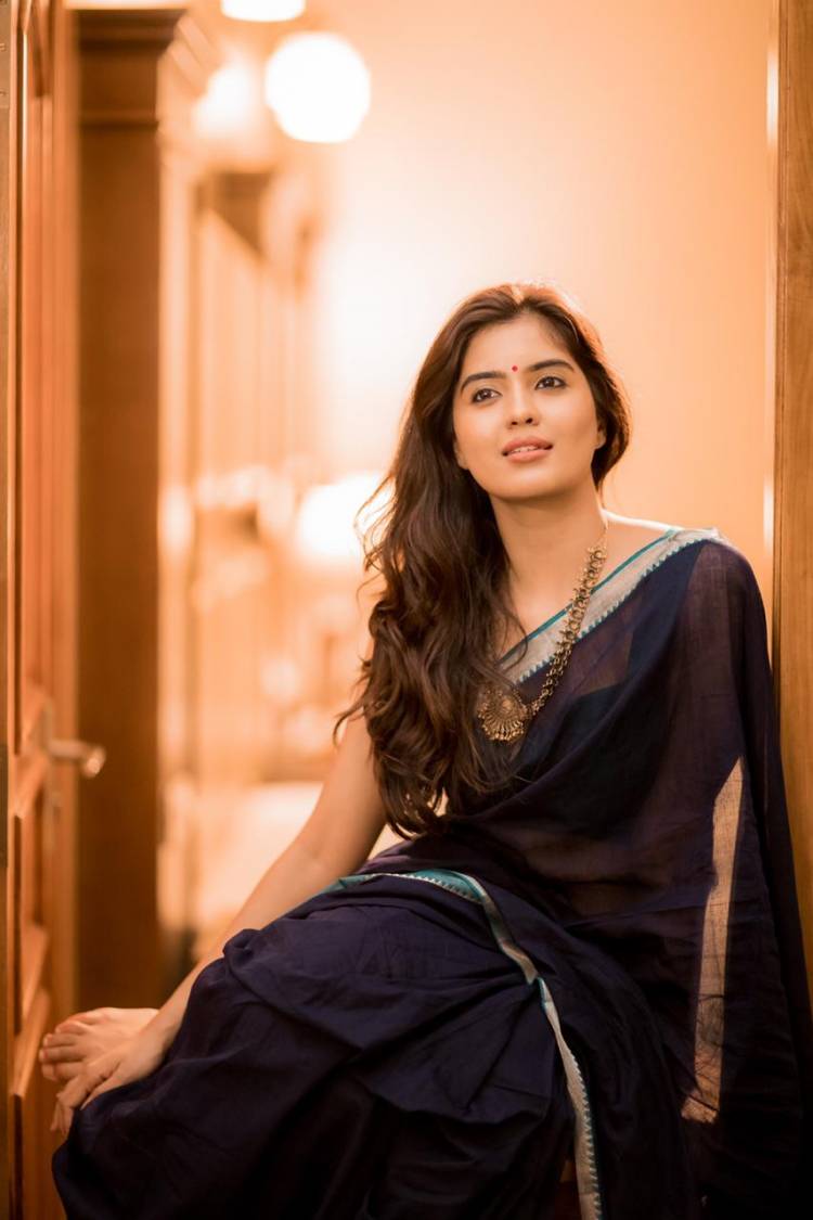 Radiating happiness!! Actress #AmrithaAiyer looks bright and beautiful in these pictures as she wishes  you all a happy and safe Diwali 