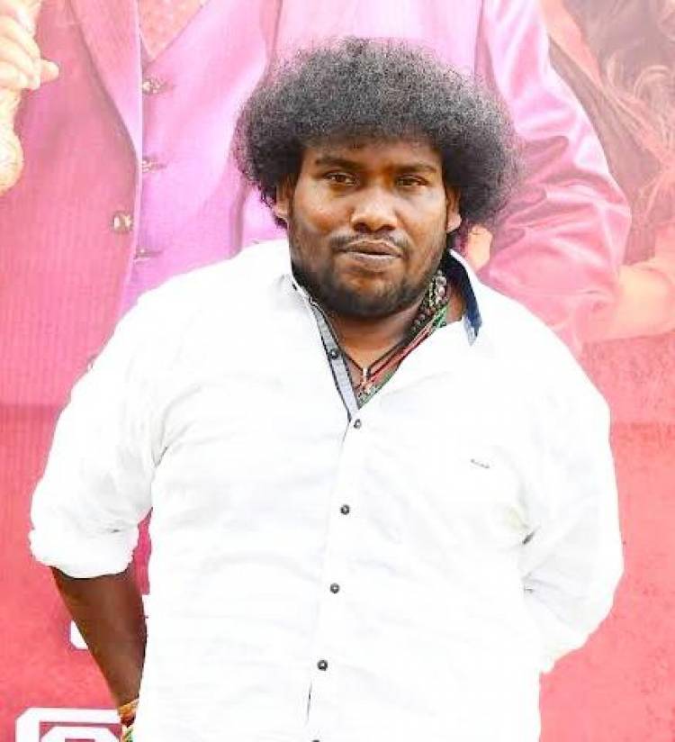 ரெதான் - தி சினிமா பீப்பிள் இந்தர்குமார் தயாரிப்பில் சிவா கதாநாயகனாக நடிக்க - காமெடியனாக யோகி பாபு நடிப்பில் முத்துக்குமரன் இயக்கத்தில் "சலூன்"