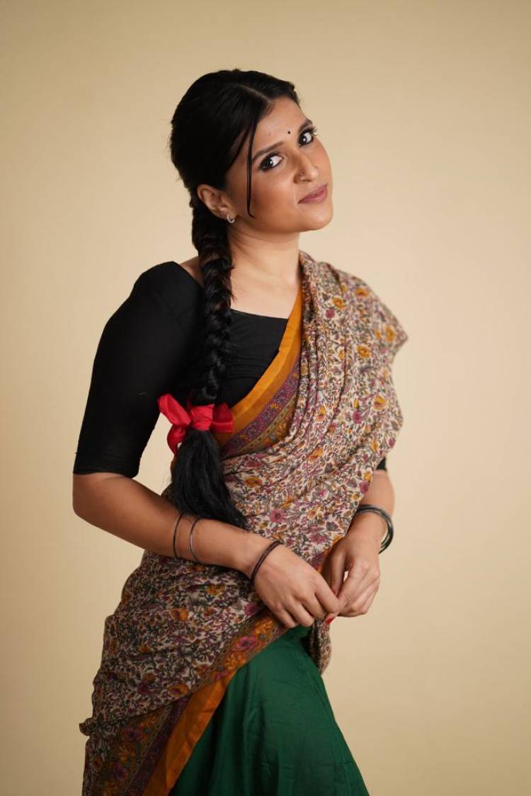 Latest Photos: #Actress #MannaraChopra @memannara