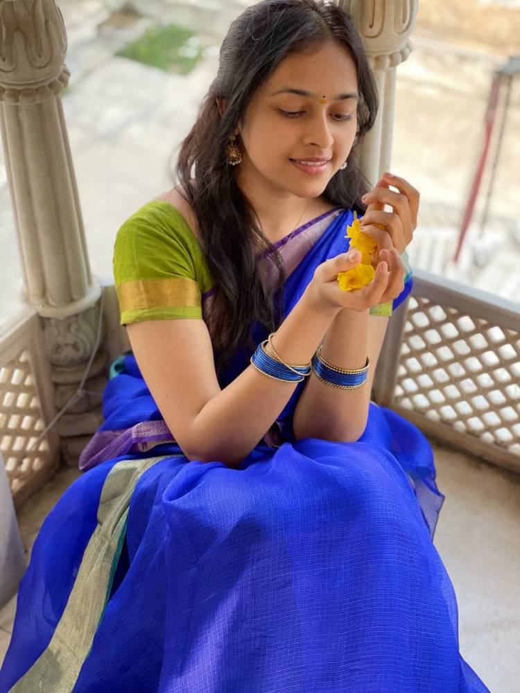Adorable Actress #SriDivya who has captured Millions Of Hearts As #LathaPandi Wishes Everyone A Happy Pongal!!