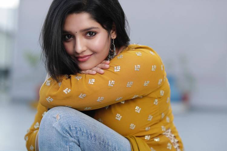 @ritika_offl looks adorable  @DoneChannel1