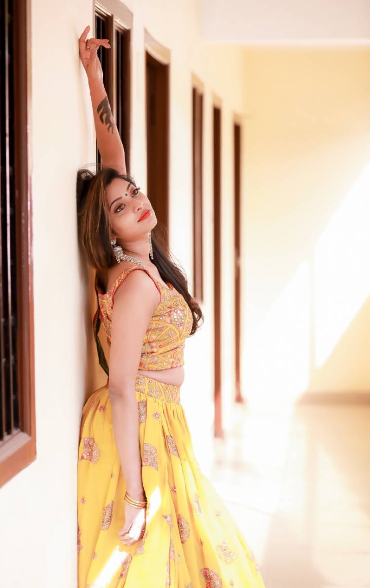 Actress Sunulakshmi latest Traditional photoshoot 