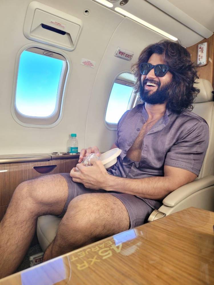 #LIGER @TheDeverakonda lands in his den with Style  #Mumbai 