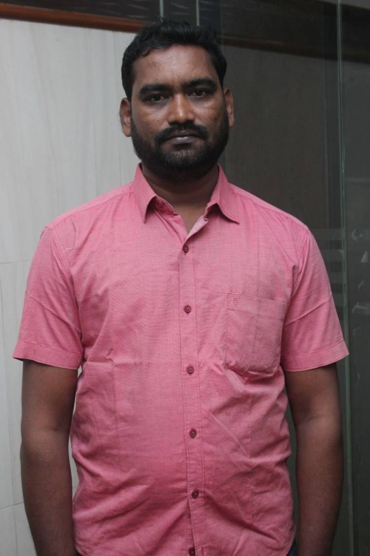 பத்திரிகை செய்தியாளர்களை  கௌரவப்படுத்தும் படம்  " செய்தித்தாள்" 