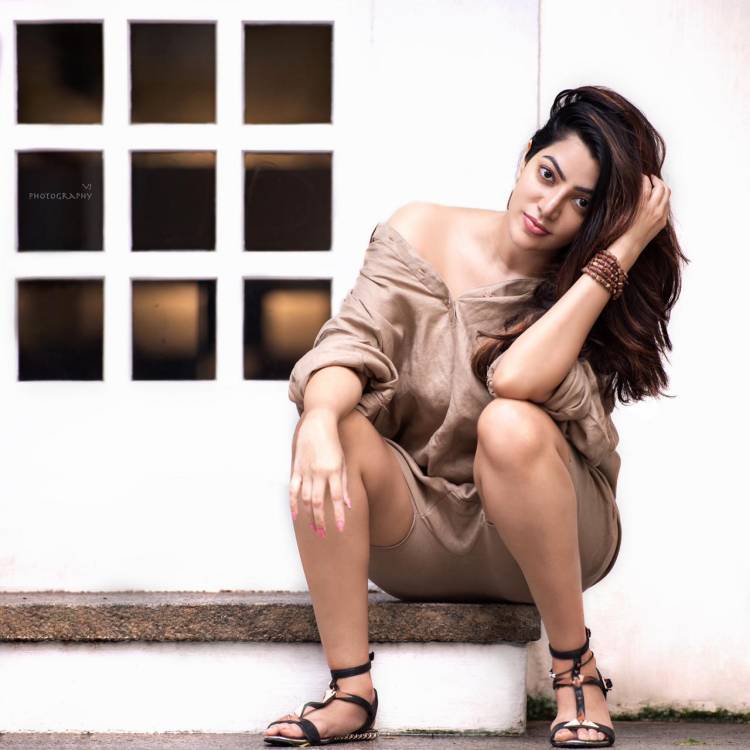 Dashing Stills Of Actress #SaiPriyaa In Her Latest Photoshoot!