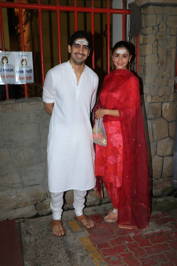 Actress @aliaa08 and Director AyanMukerji spotted visiting Mukteshwar Temple in Mumbai