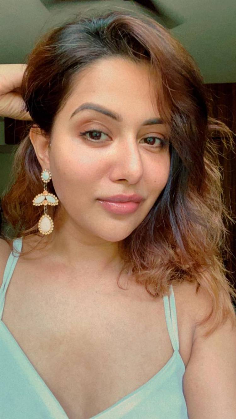 Actress #RaizaWilson looks pretty as a picture in these lovely photos shot recently!