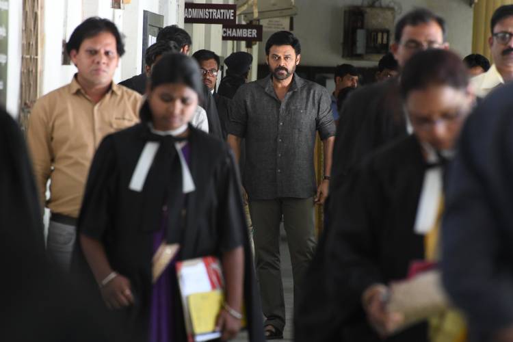 வெங்கடேஷ் டகுபதி நடிப்பில் வெளிவரவுள்ள மிகவும் எதிர்பார்க்கப்பட்ட த்ருஷ்யம் 2 திரைப்படத்தின் டிரெய்லரை Amazon Prime Video வெளியிட்டது