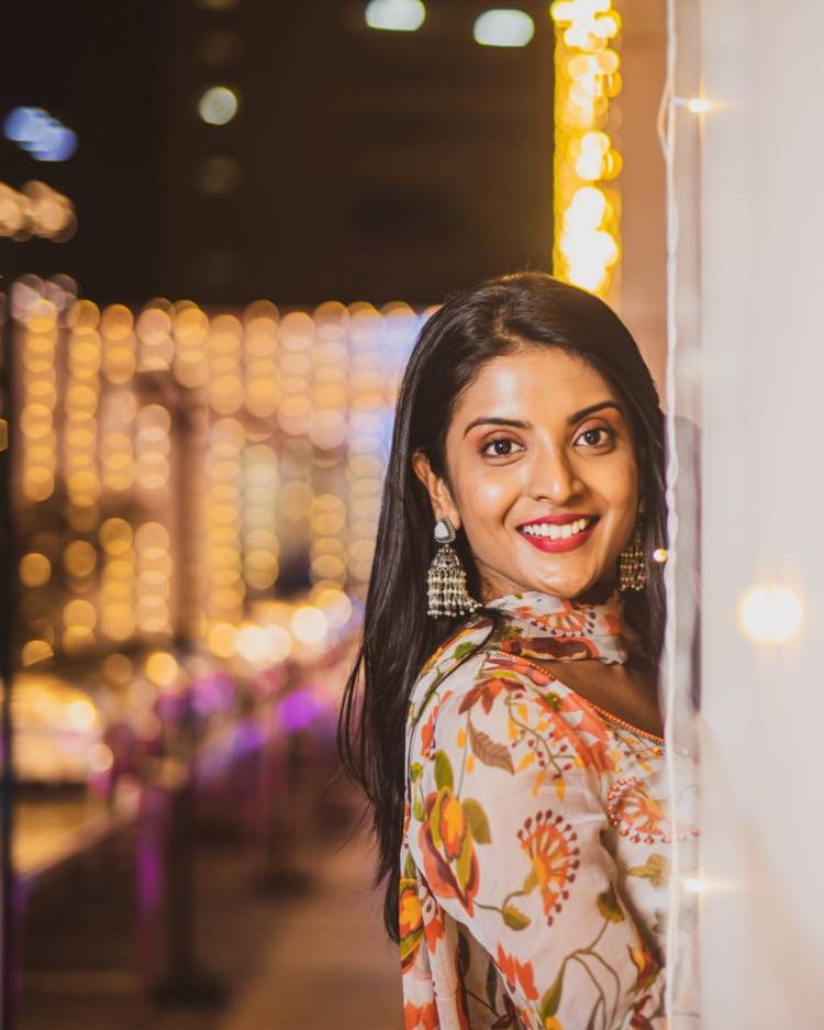 The exquisitely elegant #NivedhithaaSathish sparkles with enchanting grace in her latest photoshoot.