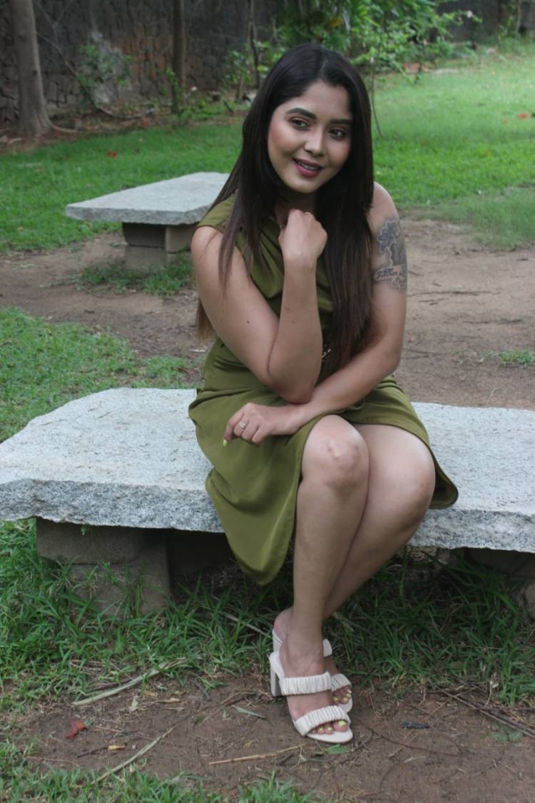 மலையாள நடிகை, கன்னட நடிகை இணைந்து நடிக்கும் தமிழ்ப் படம் ‘ஓட்டம்’