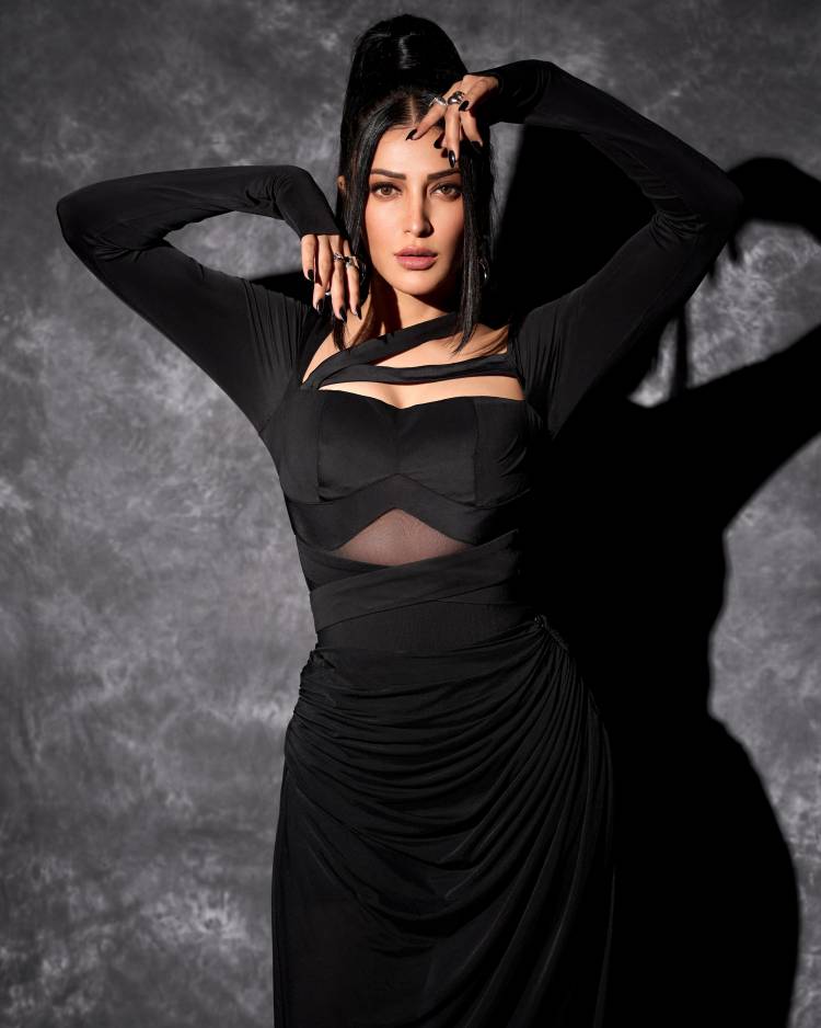 Shruti Hassan's recently released track 'Inimel' crosses 10 Million views on YouTube