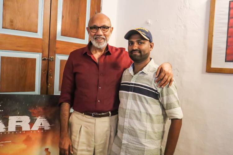 'லாரா'  படத்தின் டைட்டில் லுக் சத்யராஜ் வெளியிட்டு வாழ்த்தினார்!