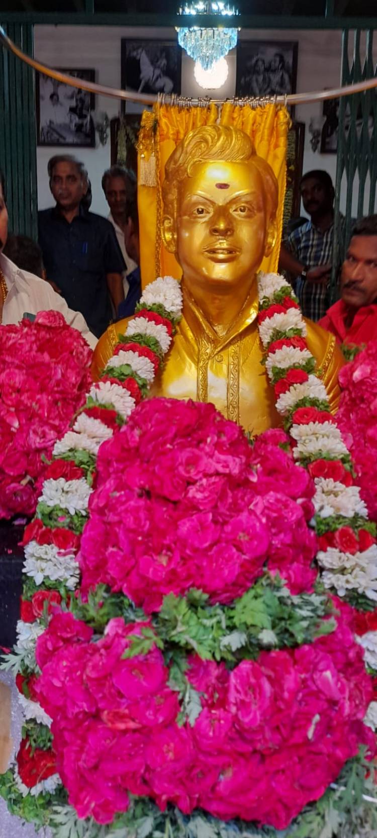 திரை இசை சக்கரவர்த்தி டி ஆர் மகாலிங்கம் நூற்றாண்டு விழா-பி.சுசிலா நாசர் உள்ளிட்ட திரை பிரபலங்கள் பங்கேற்பு! 