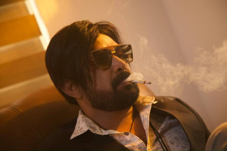 “RED FLOWER” படத்தின் புதிய லுக் போஸ்டர்ஐ வெளியிட்டார் நடிகர் “விஜய் சேதுபதி”