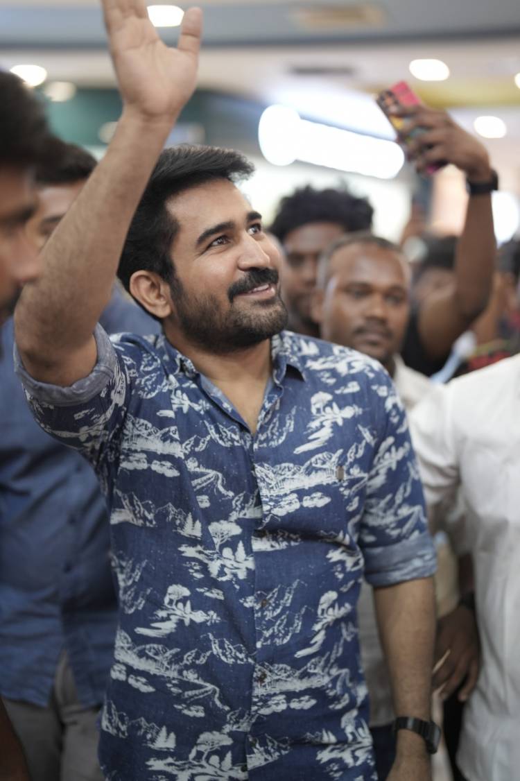 “ஹிட்லர்” திரைப்பட முன் வெளியீட்டு விழா!!