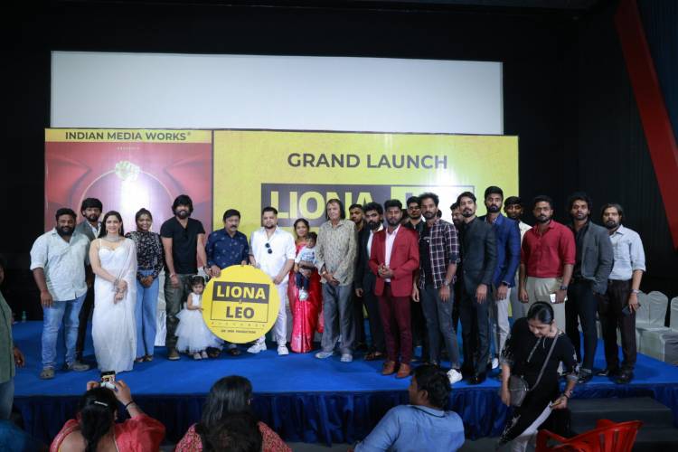 நான் விரும்பியது போல் ‘இந்தியன் மீடியா ஒர்க்ஸ்’ மூலம் விஜய் சாருக்கு விருது வழங்குவேன் - தயாரிப்பாளர் ஜான் அமலன் அறிவிப்பு