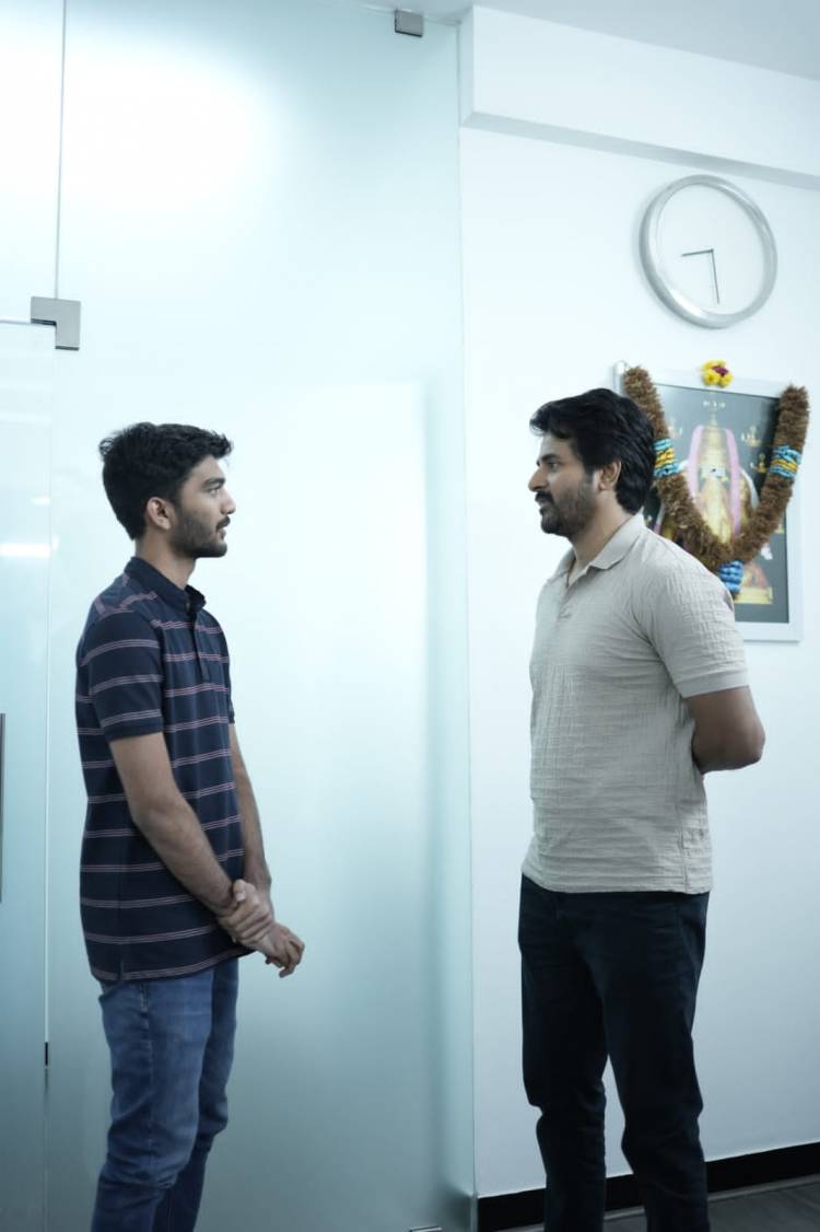 Youngest World Chess Champion Gukesh Meets Actor Sivakarthikeyan