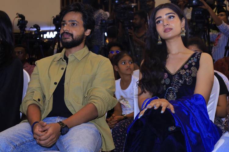 Bollywood Star Aamir Khan Praises ‘Oho Endhan Baby’!