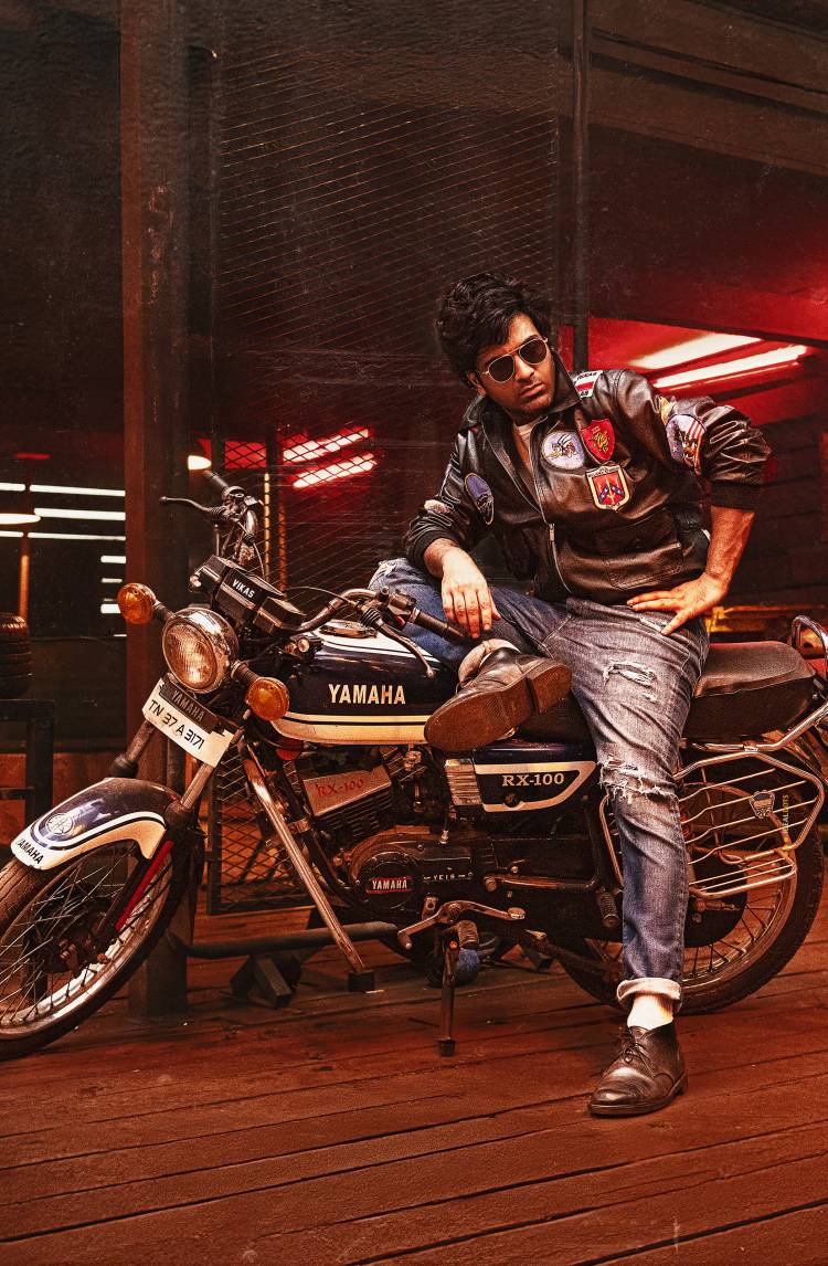  BIKER CAST AND CREW - STILLS