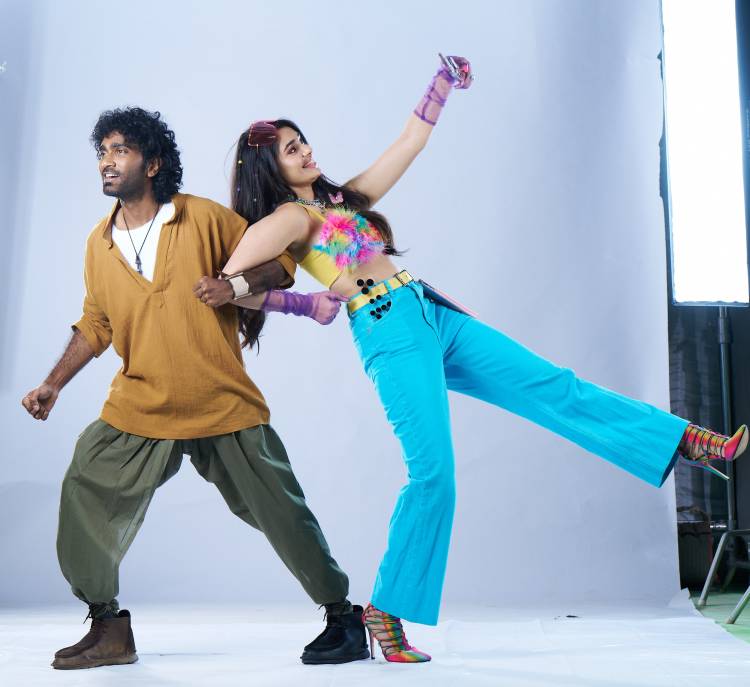 LIK CAST AND CREW & STILLS