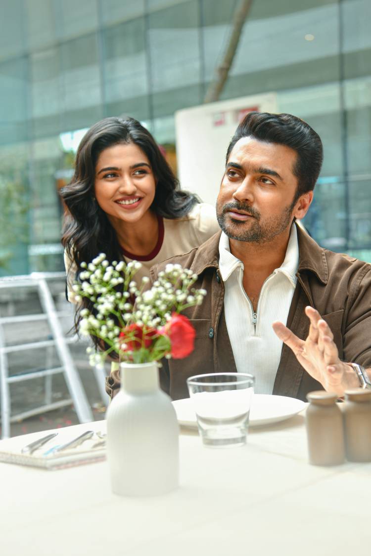விஸ்வநாத் & சன்ஸ்” முதல் சிங்கிள் “பட்டாம்பூச்சி” இசை ரசிகர்களிடம் பெரும் வரவேற்பைப் பெற்று வருகிறது !