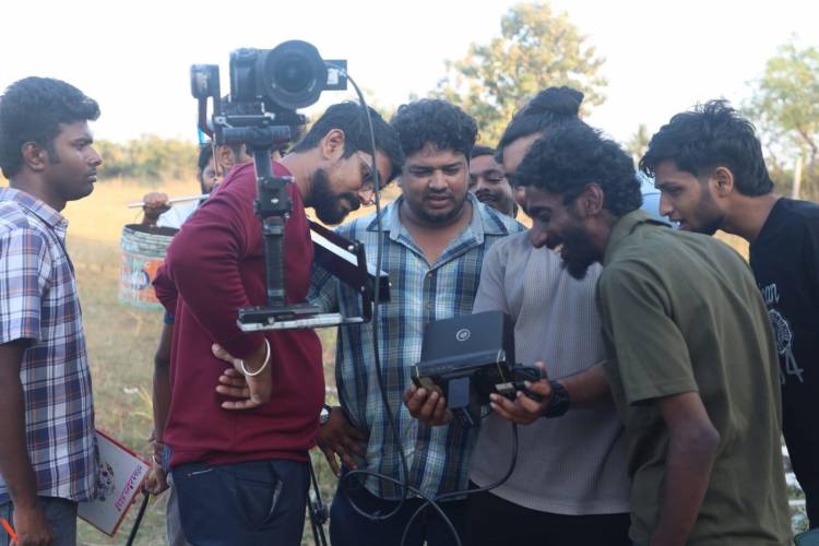AZ06 production பட நிறுவனம் சார்பில் SM முகமது அசாருதீன் இயக்கி தயாரித்து வரும் திரைப்படம்...