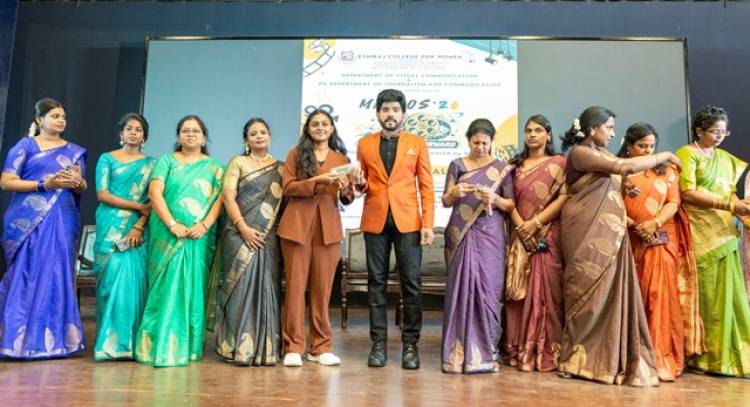Legend Saravanan at Ethiraj College Event: Event Stills