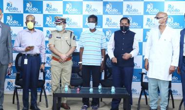 The patient with cadaver heart brought by Metro Rail, recovers and set to lead a normal life! 