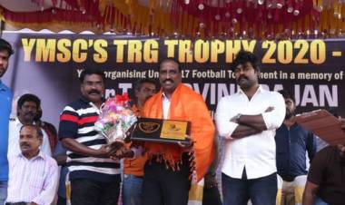 சென்னை பெரம்பூரில் 28 வருடங்களாக பெருளாதாரத்தில் பின்தங்கிய இளைய சமுதாயத்தினருக்கு இலவசமாக கல்வியோடுக்கூடிய கால்பந்தாட்டாத்தை அளித்து