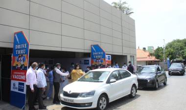 Apollo Proton Cancer Centre Organises Drive-thru Vaccination Camp