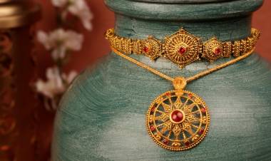 Festive Jewellery Trends for 2021 by Titan’s Chief Design Officer, Revathi Kant