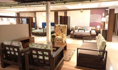 Furniture start-up WoodenStreet Announced 3 New Stores in Bangalore, Invests $1M!