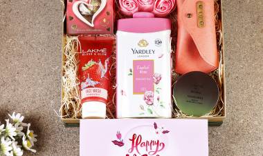 Corporate Gifts Delivery in India: A New Possibility Harboring Prosperous Aspects | Corporate Gifting for Women's Day