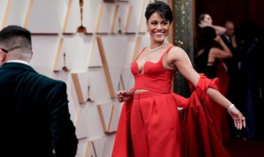 ஆஸ்கர் 2022ன் சிறந்த துணை நடிகை விருது