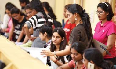 ஜே.இ.இ. நுழைவுத்தேர்வு வருகிற 25-ந்தேதிக்கு மாற்றம் - மத்திய அரசு அறிவிப்பு