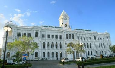  பொது இடங்களில் சிறுநீர் கழித்தால் ரூ.50 அபராதம்: மாநகராட்சி வசூலிக்க முடிவு