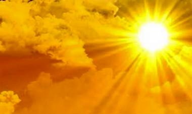 தமிழகத்தில் இந்த ஆண்டு ஈரோட்டில் 102 டிகிரி வெயில்: அதிகபட்சமாக பதிவானது