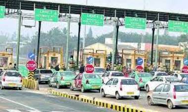 சுங்கச்சாவடிகள் எண்ணிக்கை உயர்கிறது!