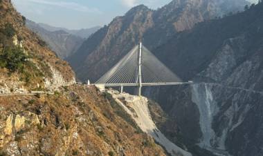 AM/NS India Powers Two of India’s Greatest Rail Engineering Marvels