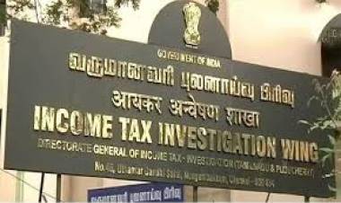 சென்னையில் பிரபல துணிக்கடையில் வருமான வரித்துறை சோதனை