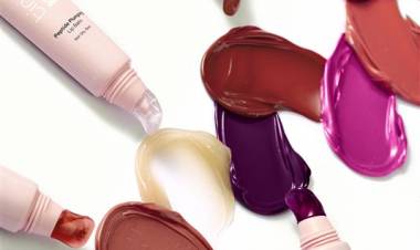 Tira makes its first move into makeup category with the launch of Peptints, marks a new phase of its own brand portfolio expansion