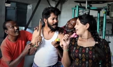 ராட்ட குழந்தைகள் முதல் பார்க்கக் கூடிய குடும்பப்பாங்கான  "U" சான்றிதழ் பெற்ற திரைப்படம்....