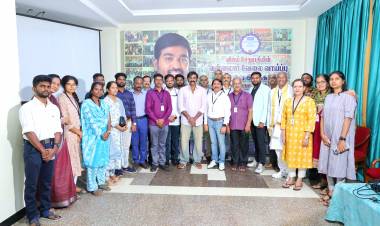 கட்டணமில்லா vvvsi.com வேலை வாய்ப்பு இணையதளத்தை மதுரையில் தொடங்கி வைத்தார் மக்கள் செல்வன் விஜய் சேதுபதி