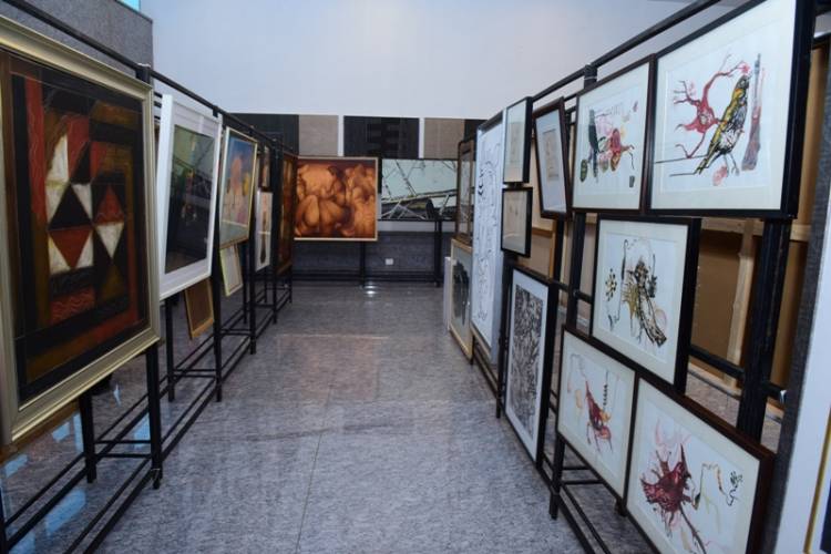 Rotary Club of Madras and Sotheby's present 'Painting Lives' Art Exhibition