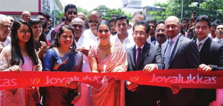 JOYALUKKAS Inaugurated Chennai's 4th Showroom in T Nagar