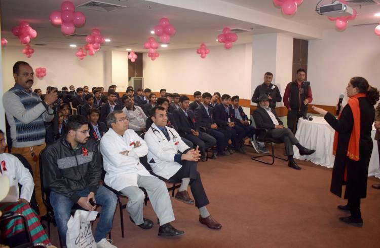 Paras Hospital Gurugram creates awareness  on World Cancer Day with students and survivors