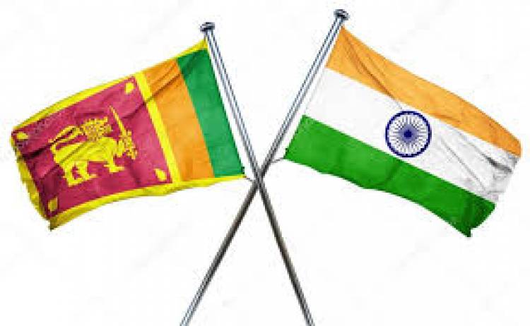 Modi holds talks with Sri Lankan PM Mahinda Rajapaksa