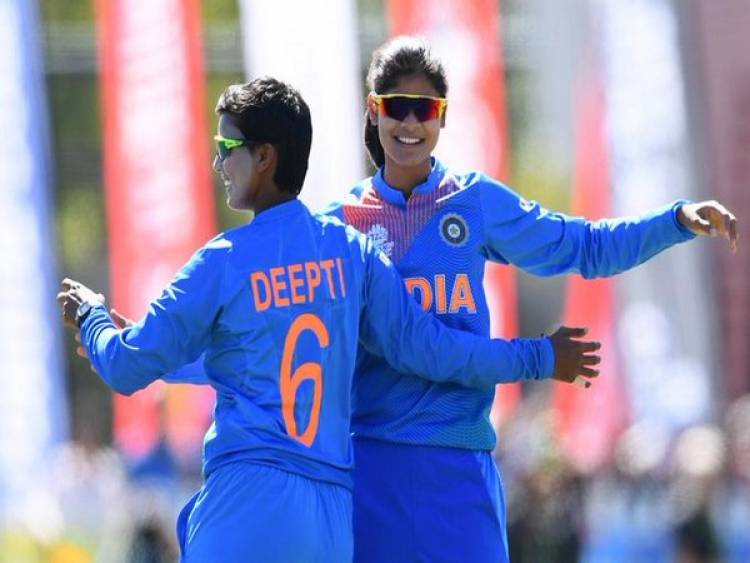 Radha Yadhav registers career-bet bowling figures in T20Is 