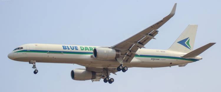  Blue Dart Express reduces Retail Tariff prices by 25% aiding the nation 
