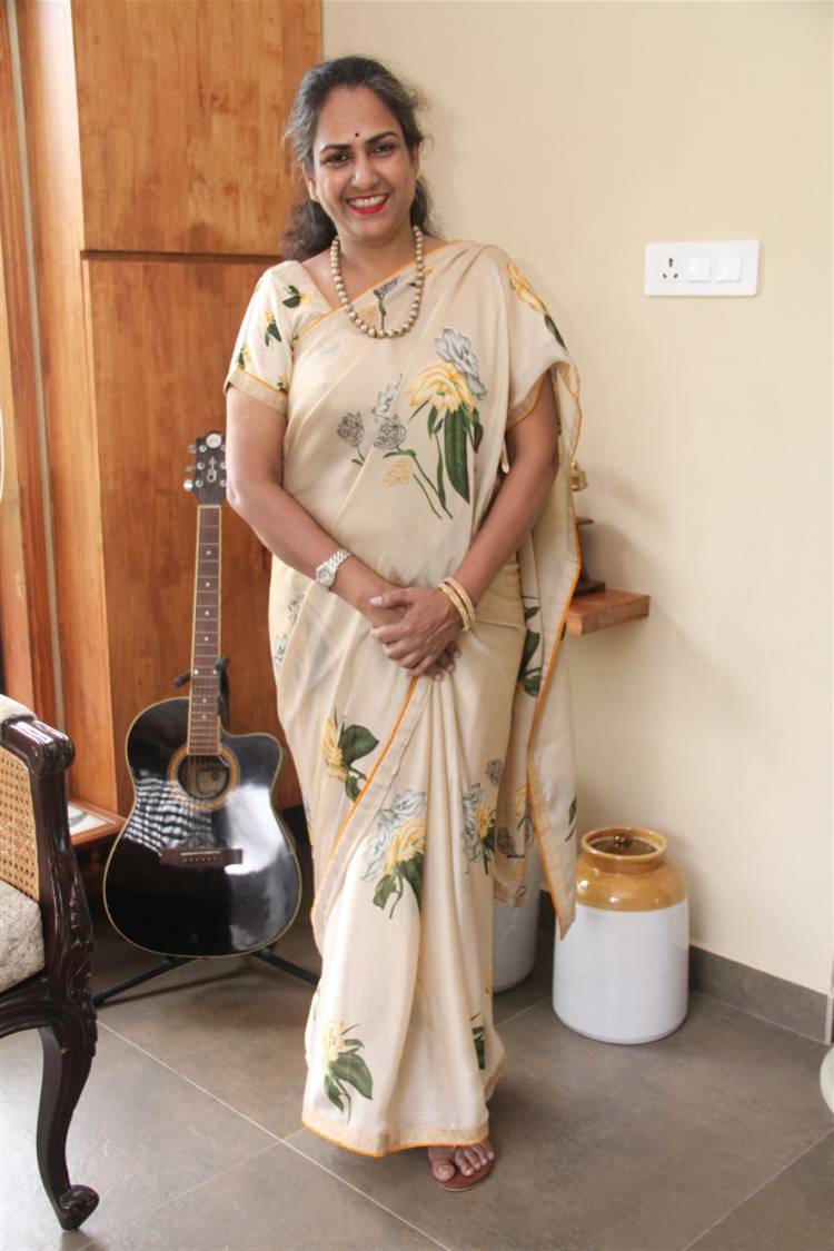  'அமுதும் தேனும்'  -  மறைந்த பழம்பெரும் நடிகை ராஜசுலோச்சனாவின் 87ஆவது பிறந்தநாள் விழா வெகு விமரிசையாகக் கொண்டாடப்பட்டது.
